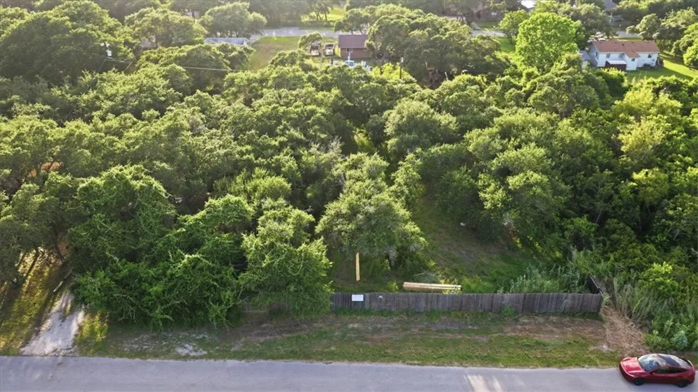 819 S 10TH Aransas Pass, TX 78336