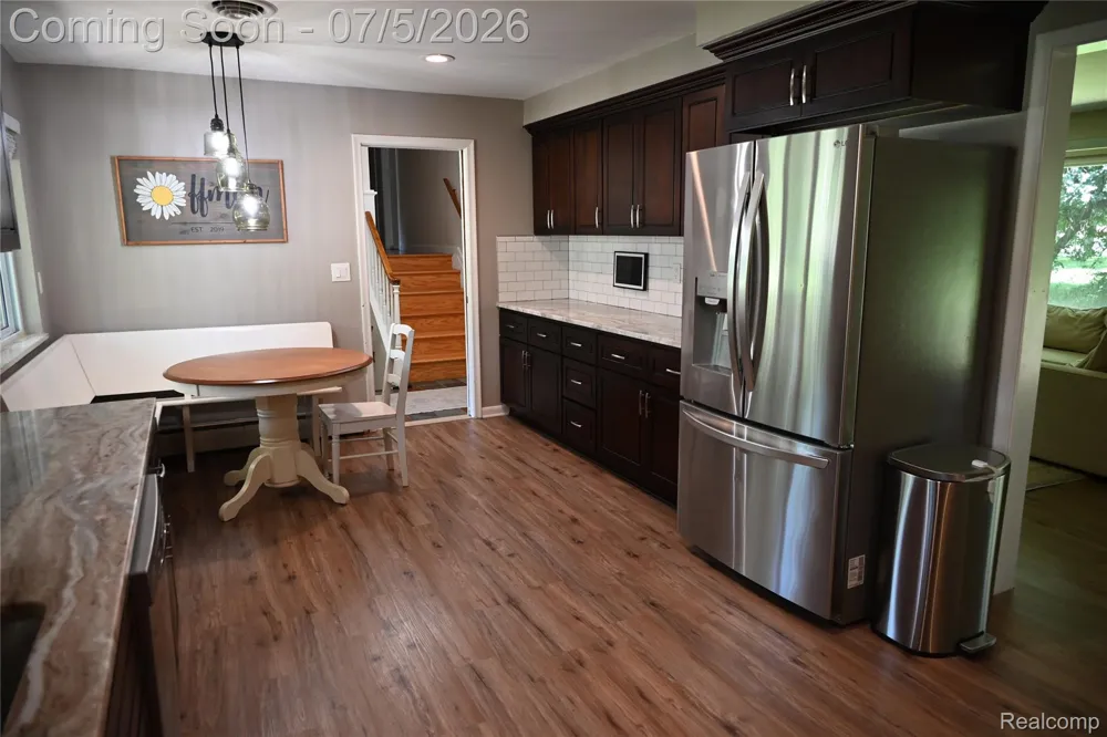 917 S Reading Road S Bloomfield Hills City, MI 48304