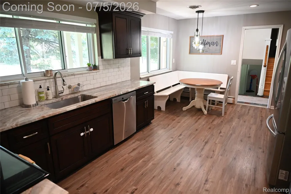 917 S Reading Road S Bloomfield Hills City, MI 48304