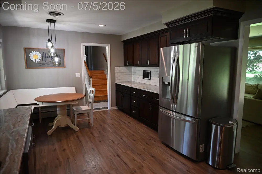 917 S Reading Road S Bloomfield Hills City, MI 48304