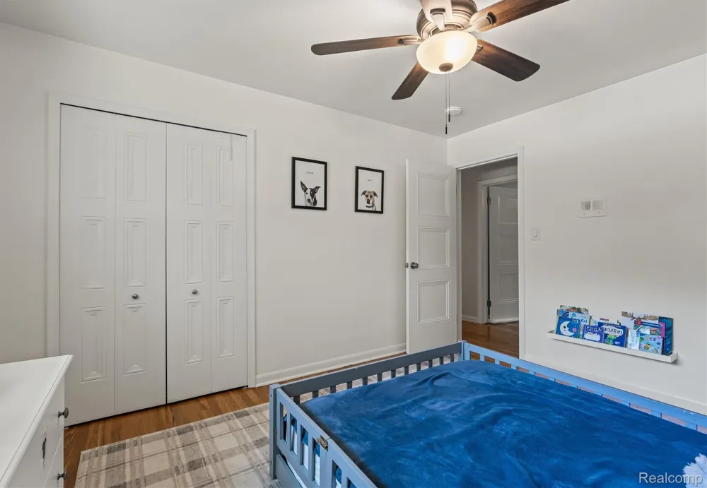 917 S Reading Road S Bloomfield Hills City, MI 48304