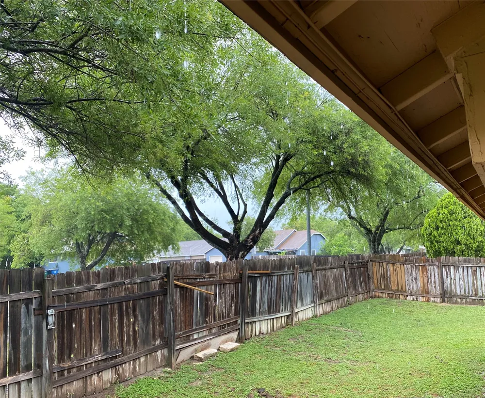 12223 Tyson Cove #B Austin, TX 78758