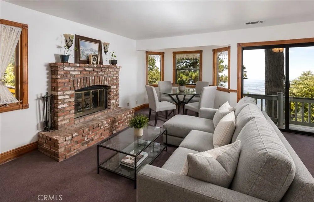 31563 Inspiration Drive Running Springs, CA 92382