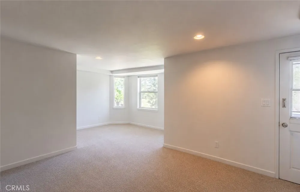 31563 Inspiration Drive Running Springs, CA 92382