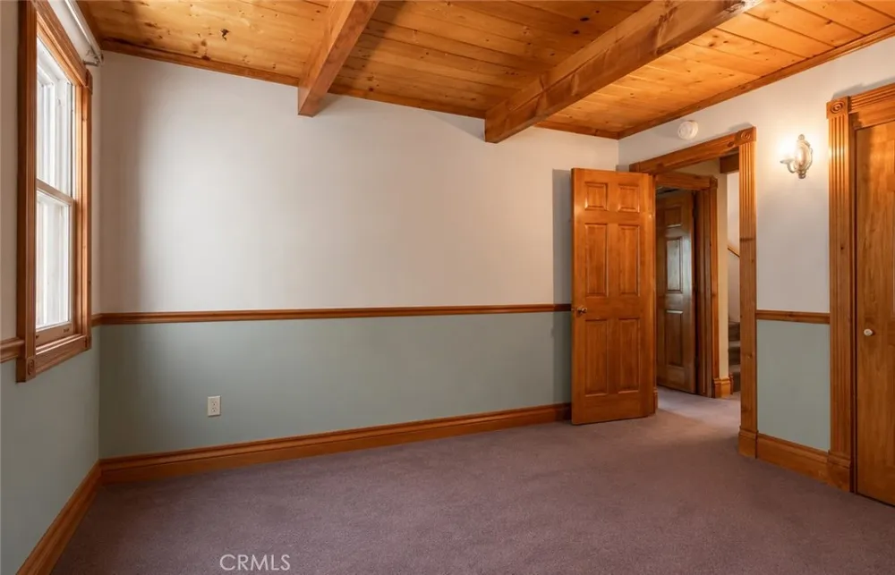 31563 Inspiration Drive Running Springs, CA 92382