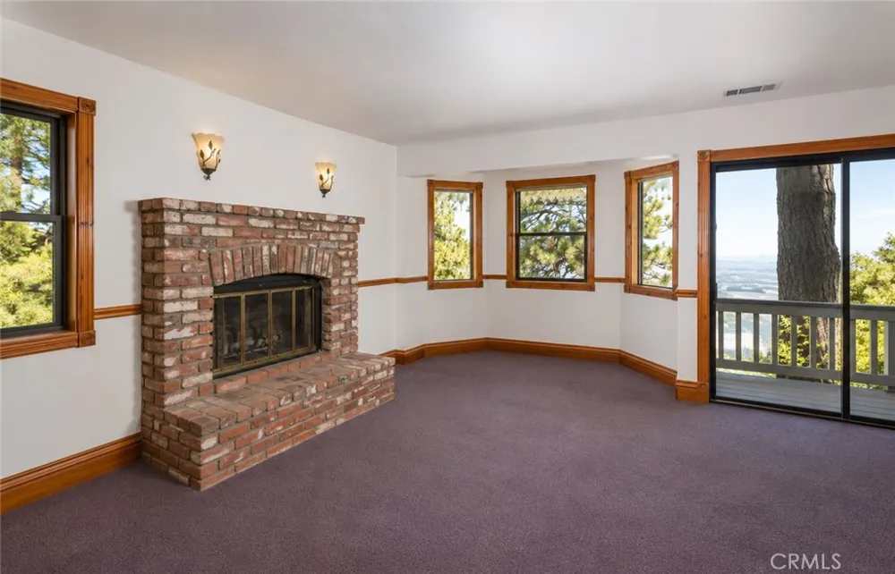 31563 Inspiration Drive Running Springs, CA 92382