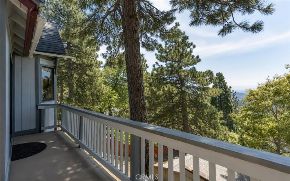 31563 Inspiration Drive Running Springs, CA 92382