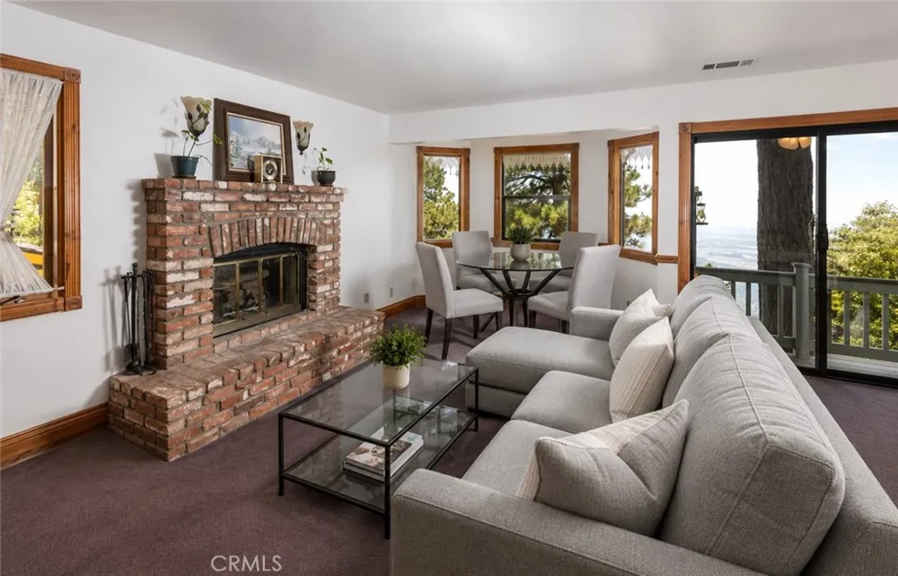 31563 Inspiration Drive Running Springs, CA 92382