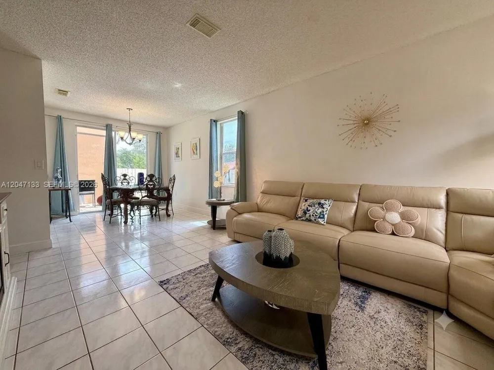 16149 NW 22nd St Pembroke Pines, FL 33028