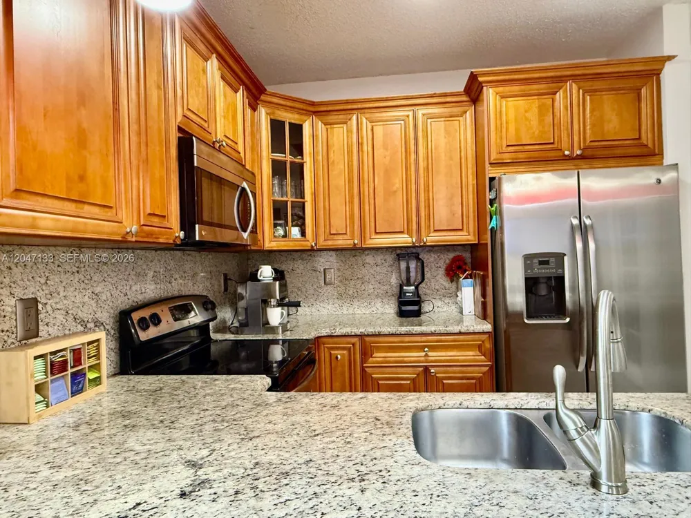 16149 NW 22nd St Pembroke Pines, FL 33028