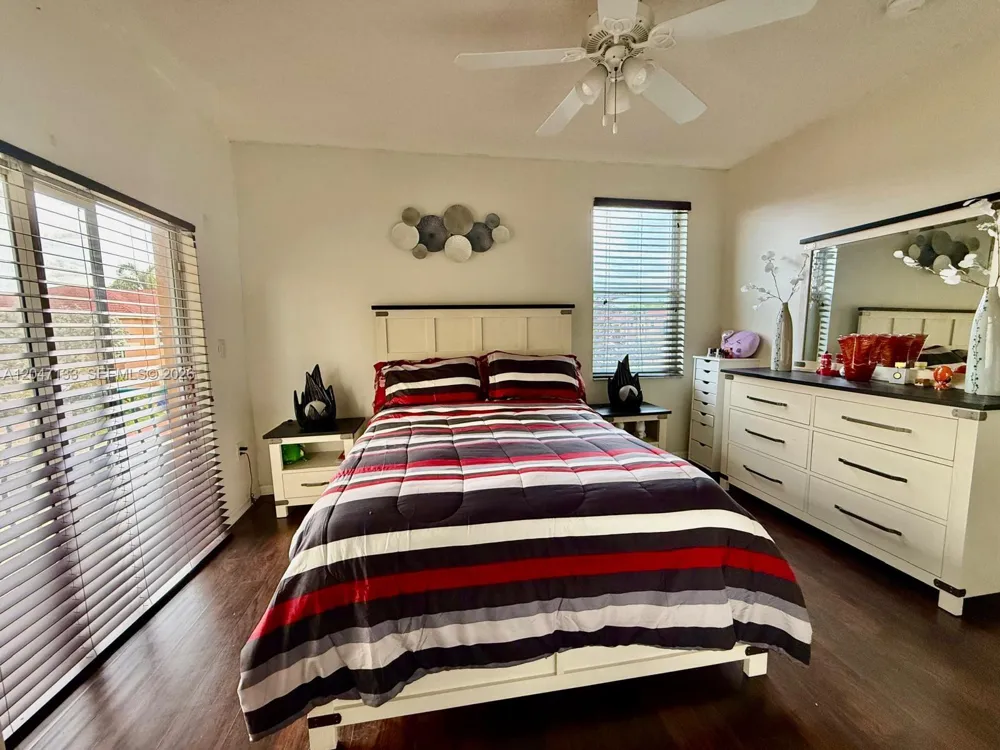 16149 NW 22nd St Pembroke Pines, FL 33028