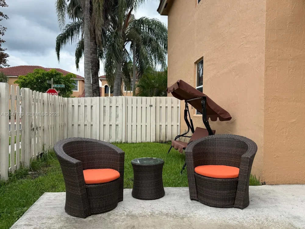 16149 NW 22nd St Pembroke Pines, FL 33028