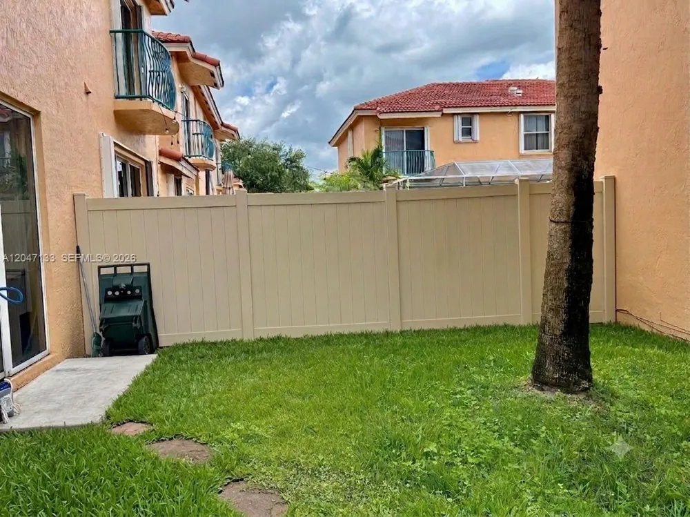 16149 NW 22nd St Pembroke Pines, FL 33028