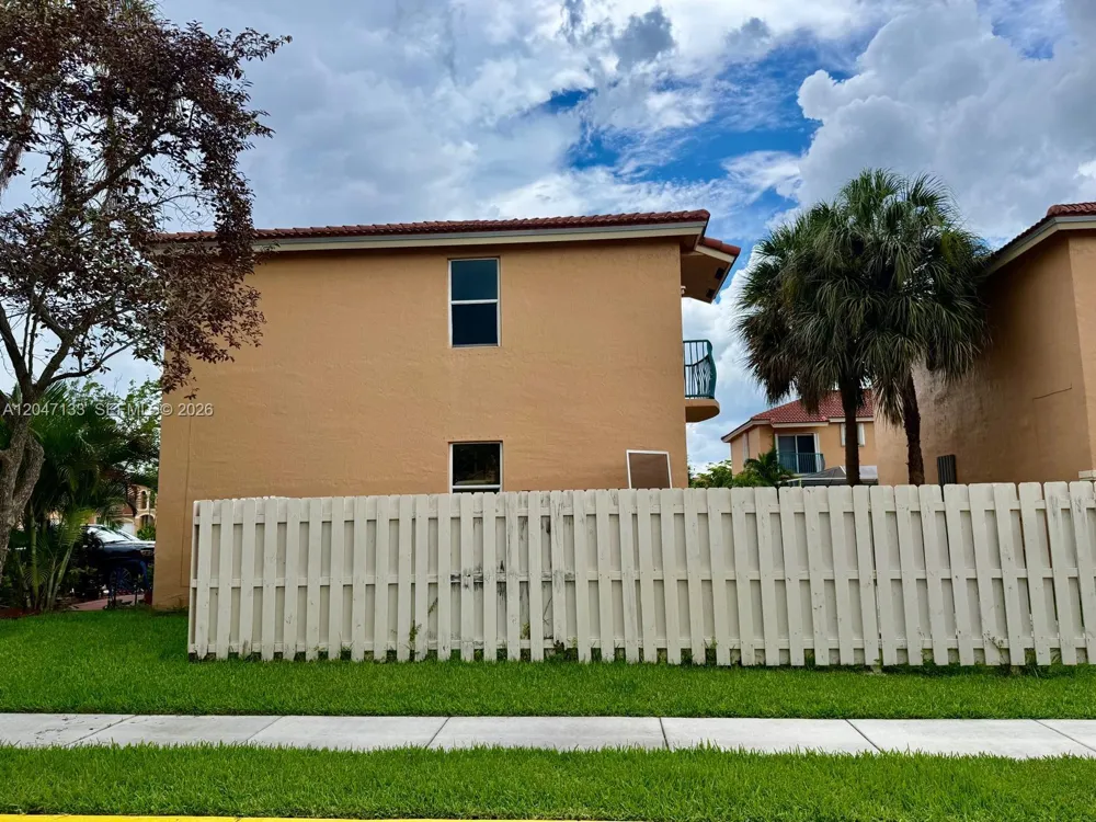 16149 NW 22nd St Pembroke Pines, FL 33028