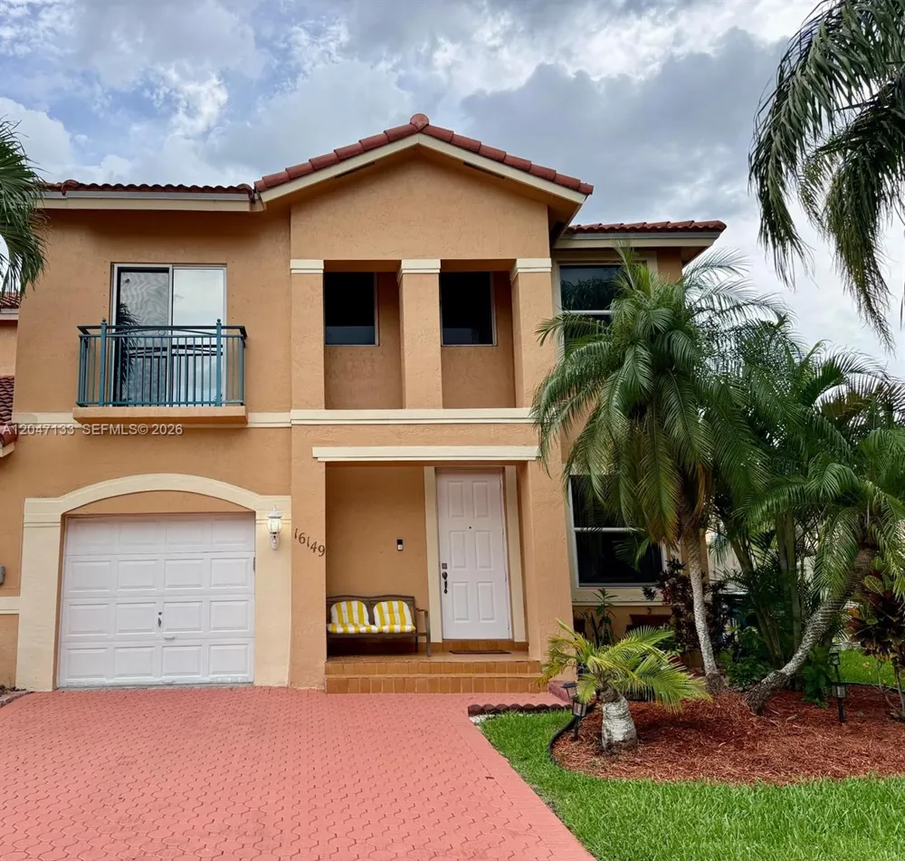 16149 NW 22nd St Pembroke Pines, FL 33028