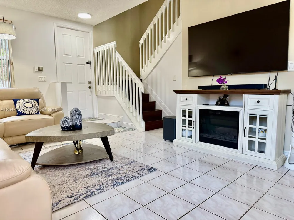16149 NW 22nd St Pembroke Pines, FL 33028