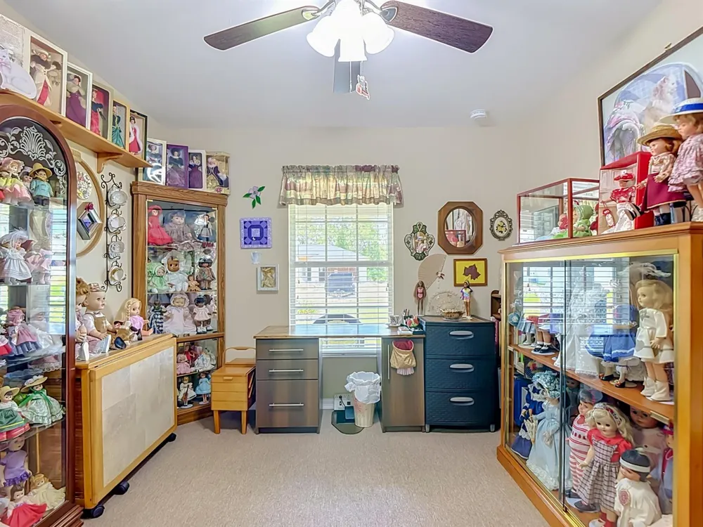 2610 53rd Street W Lehigh Acres, FL 33971