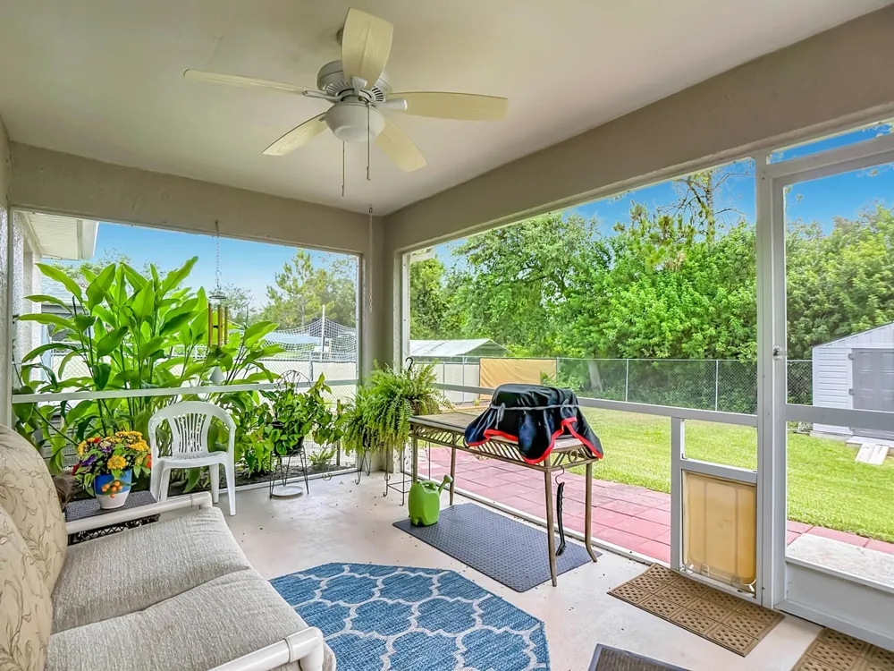 2610 53rd Street W Lehigh Acres, FL 33971