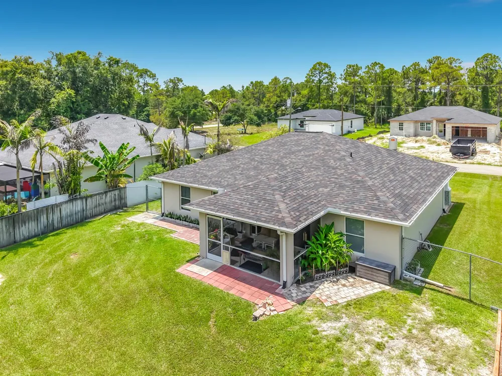 2610 53rd Street W Lehigh Acres, FL 33971