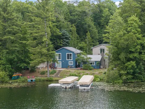 2847 Crescent Shores Drive