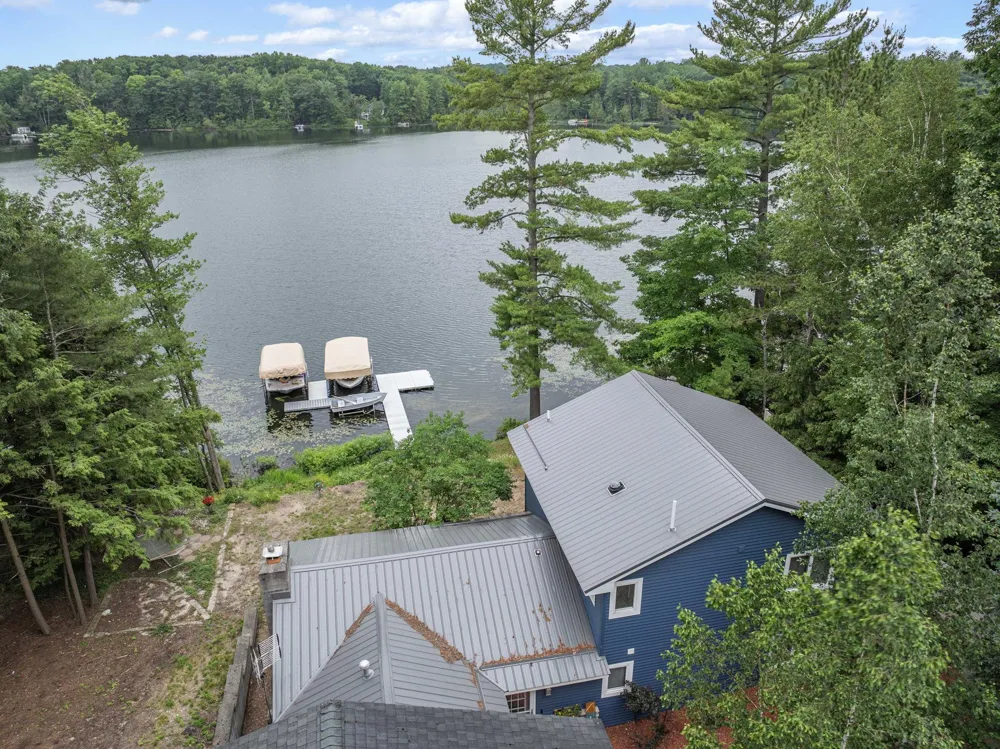 2847 Crescent Shores Drive Long Lake Township, MI 49685