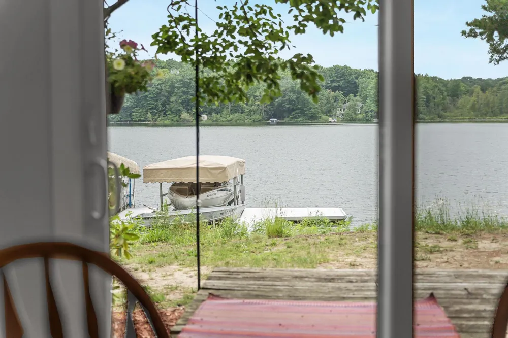 2847 Crescent Shores Drive Long Lake Township, MI 49685
