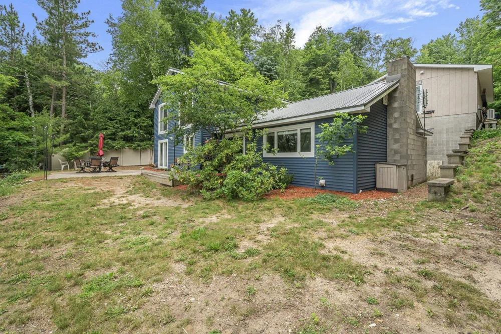 2847 Crescent Shores Drive Long Lake Township, MI 49685