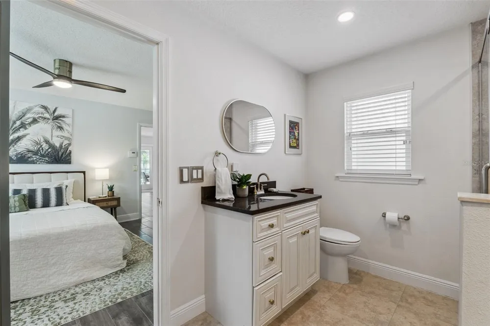 8156 CARAWAY DRIVE Orlando, FL 32819