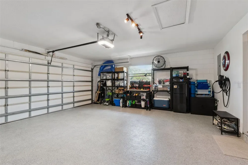 8156 CARAWAY DRIVE Orlando, FL 32819