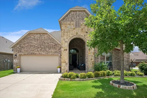 208 Equestrian Road