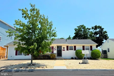 22 FORECASTLE DRIVE