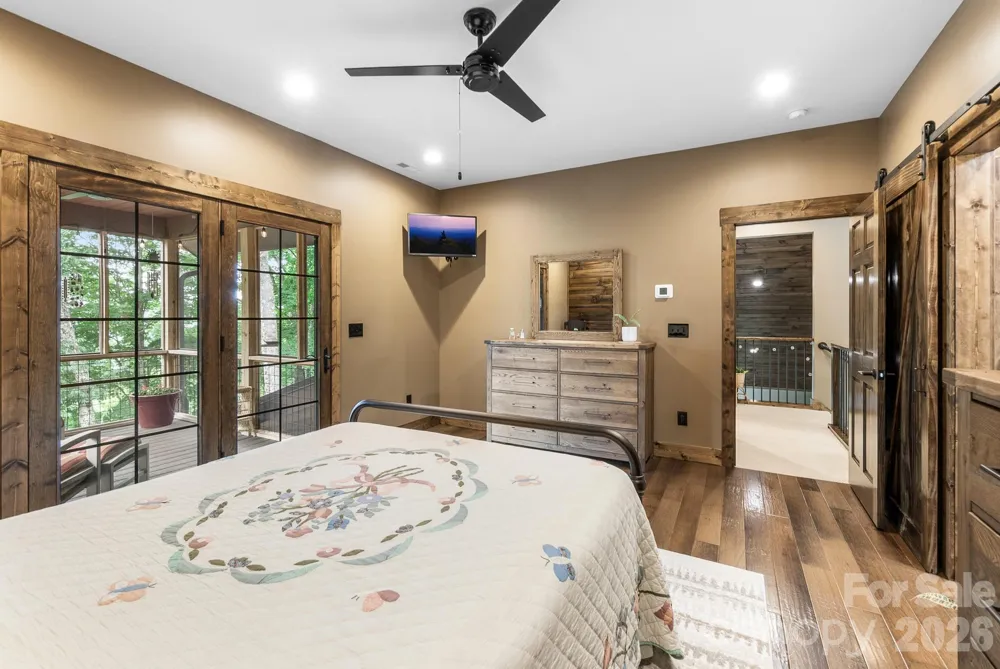 1009 Larkspur Trail Banner Elk, NC 28604