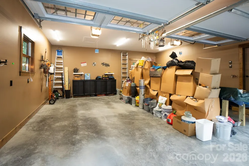 1009 Larkspur Trail Banner Elk, NC 28604