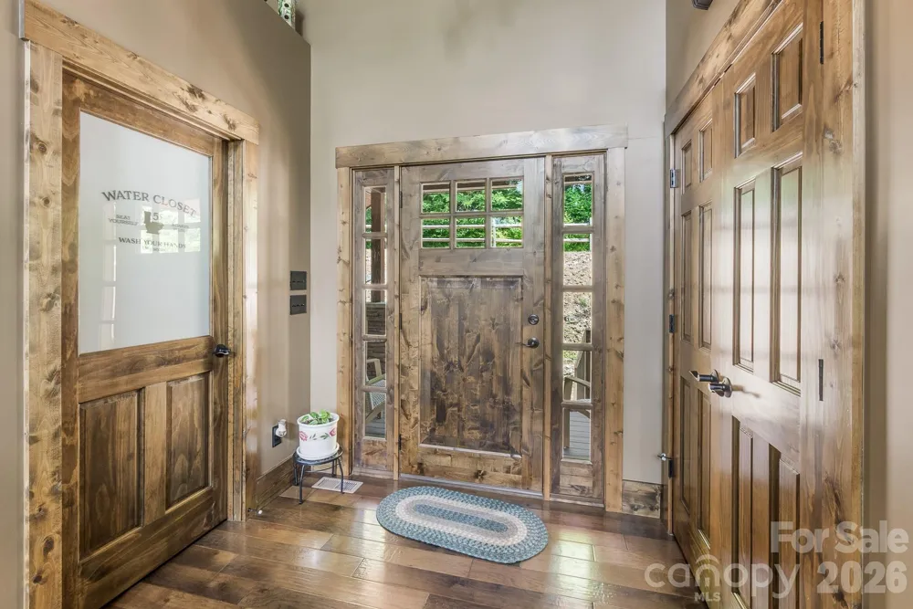 1009 Larkspur Trail Banner Elk, NC 28604