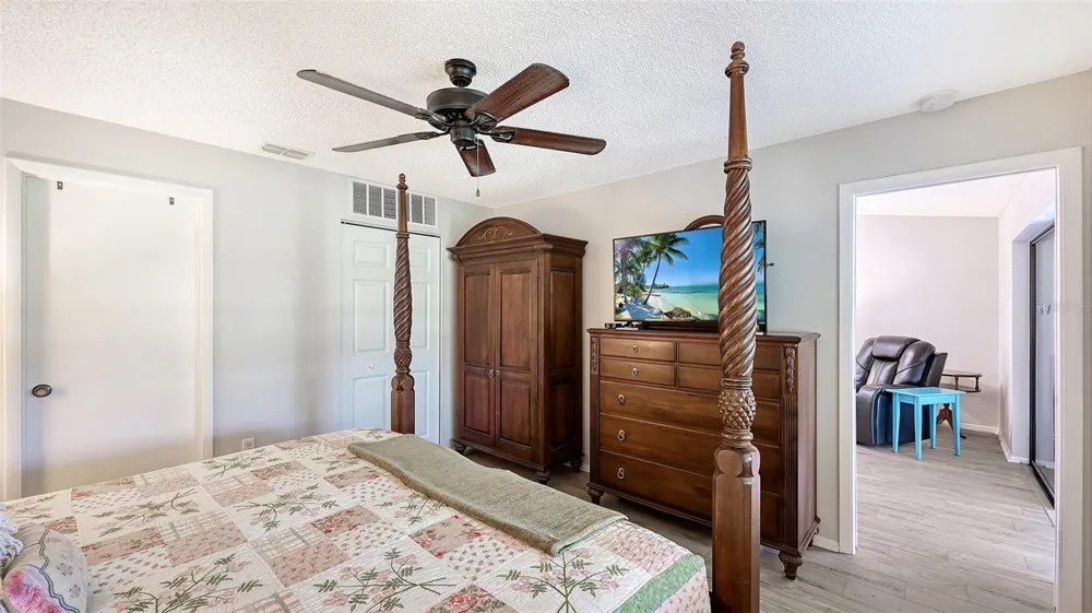 6129 HERITAGE LANE W #6129 Bradenton, FL 34209