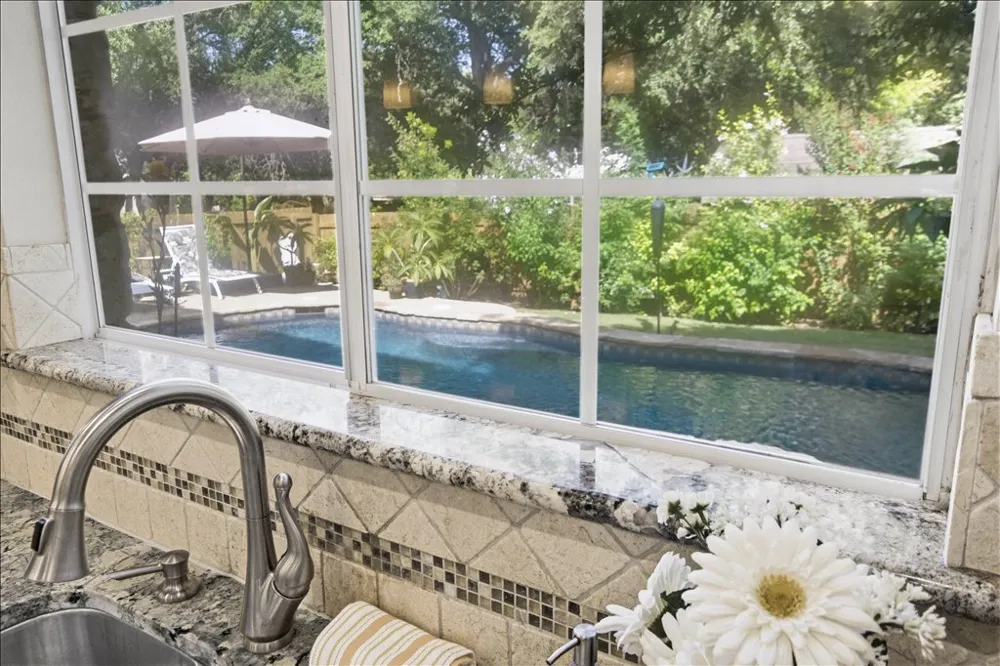 2041 Saint Andrews Drive Round Rock, TX 78664
