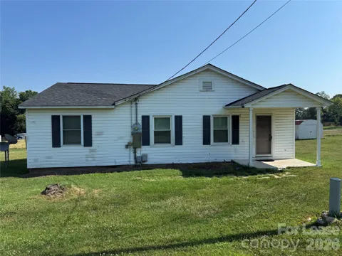 3061 Lee Road