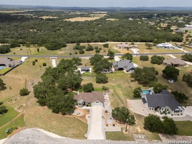 112 Nat Nolan Blanco, TX 78606