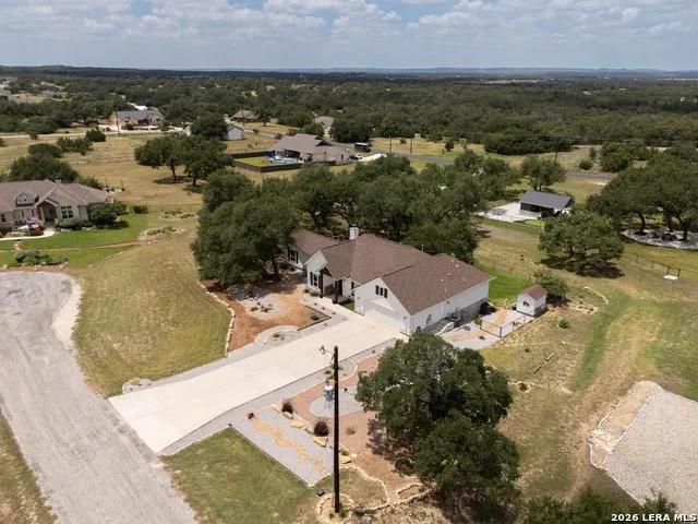 112 Nat Nolan Blanco, TX 78606