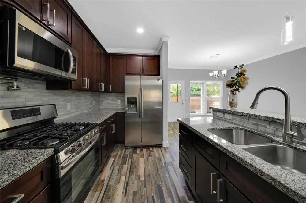 4732 Carmen Street #B Houston, TX 77033
