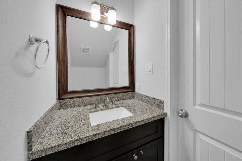 4732 Carmen Street #B Houston, TX 77033
