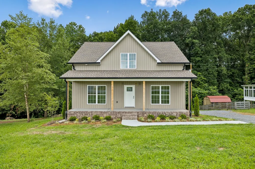 72 Forkum Lane Lafayette, TN 37083