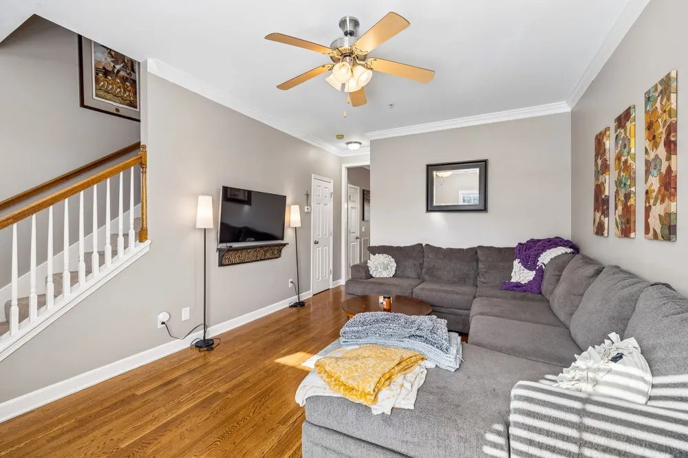 3027 Newport Valley Cir #J-2 Thompsons Station, TN 37179