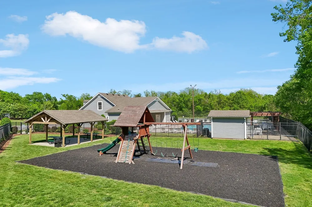 3027 Newport Valley Cir #J-2 Thompsons Station, TN 37179