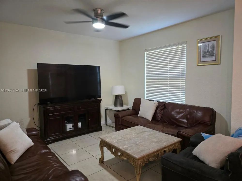 146 SW 7th Ct Pompano Beach, FL 33060