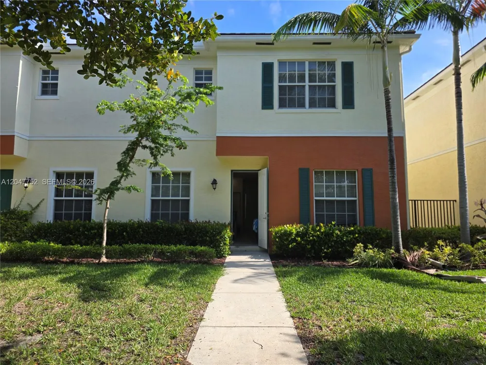 146 SW 7th Ct Pompano Beach, FL 33060