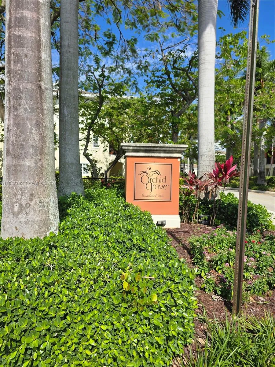 146 SW 7th Ct Pompano Beach, FL 33060