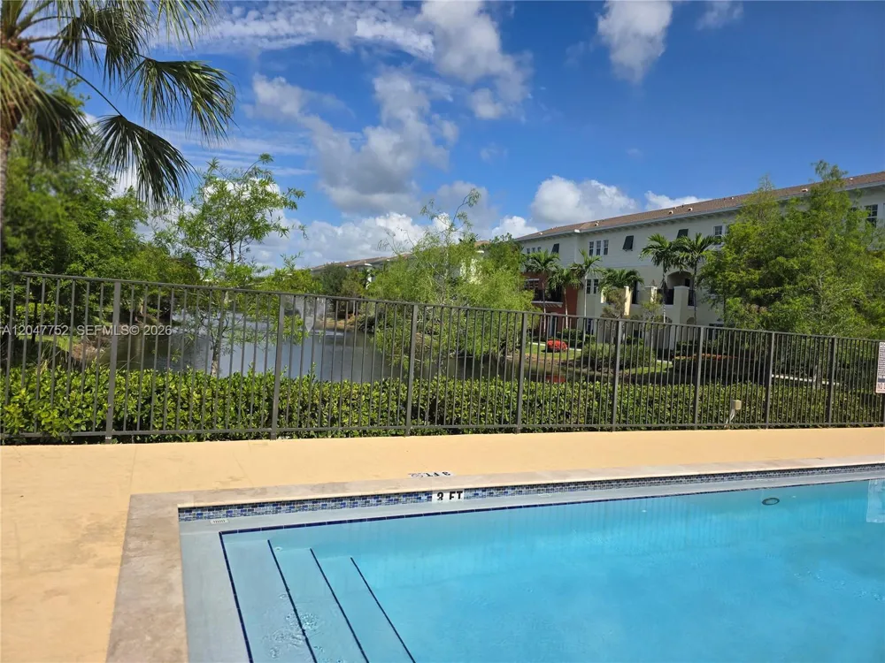 146 SW 7th Ct Pompano Beach, FL 33060