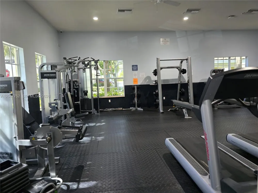 146 SW 7th Ct Pompano Beach, FL 33060