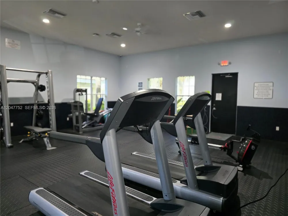 146 SW 7th Ct Pompano Beach, FL 33060